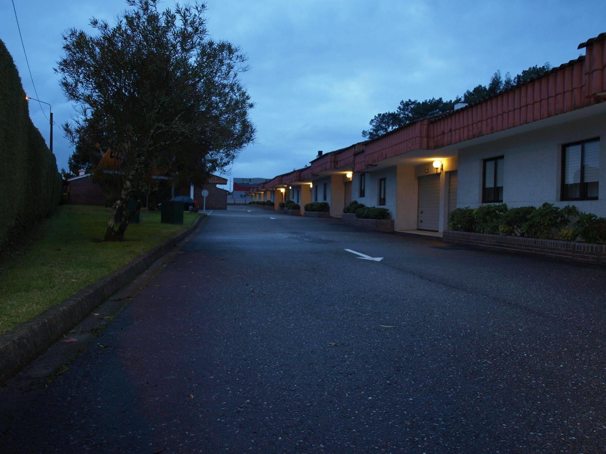 Motel Aeropuerto ヴィーゴ エクステリア 写真
