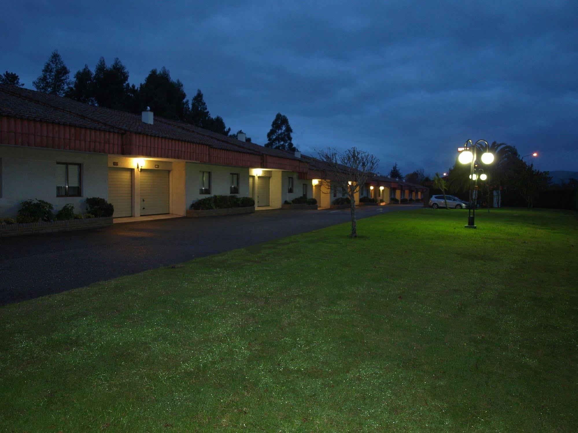Motel Aeropuerto ヴィーゴ エクステリア 写真